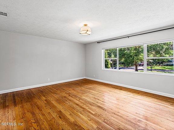 4th image of 2541 ELBOW Road