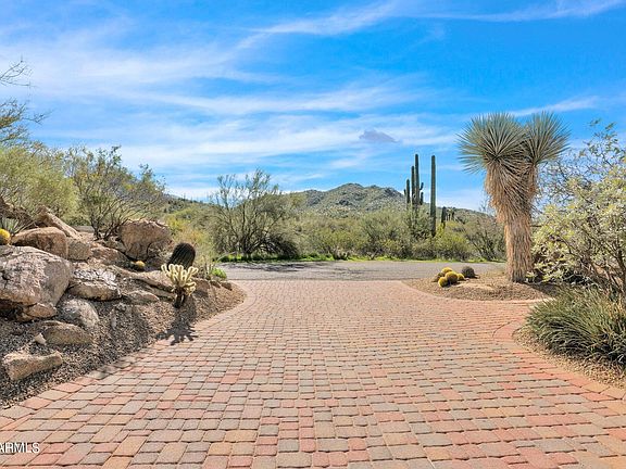 2nd image of 5450 E DESERT CREEK Lane