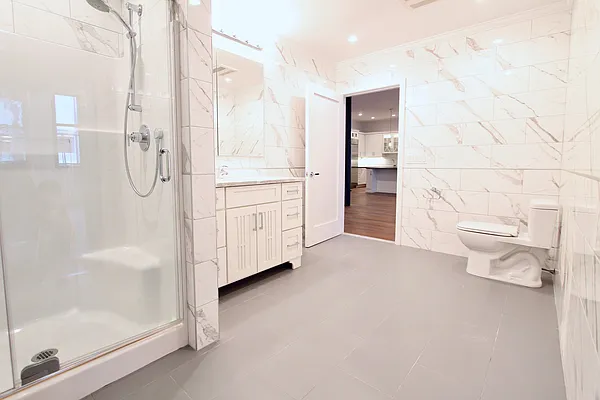 Rented by True Lofts New York LLC | media 25