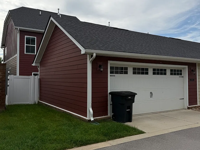 1085 Oglethorpe Dr — Photo 27
