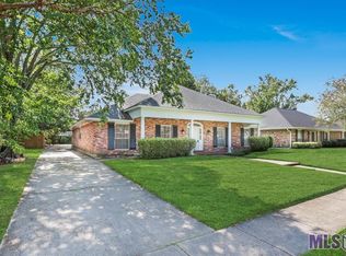 881 Voorhies Dr, Baton Rouge, LA 70815