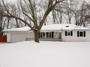 7562 Yorktown, Richland, MI 49083