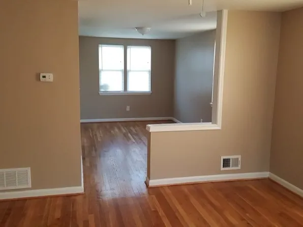 5900 Darien Ct, Baltimore, MD 21206