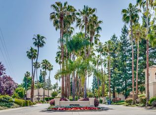 1374 Cuernavaca Circulo, Mountain View, CA 94040