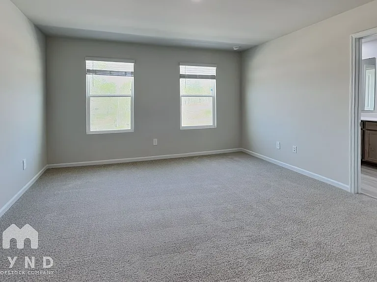 3512 Rosebush Dr — Photo 8