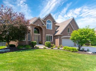 26418 Silverleaf Dr, Plainfield, IL 60585