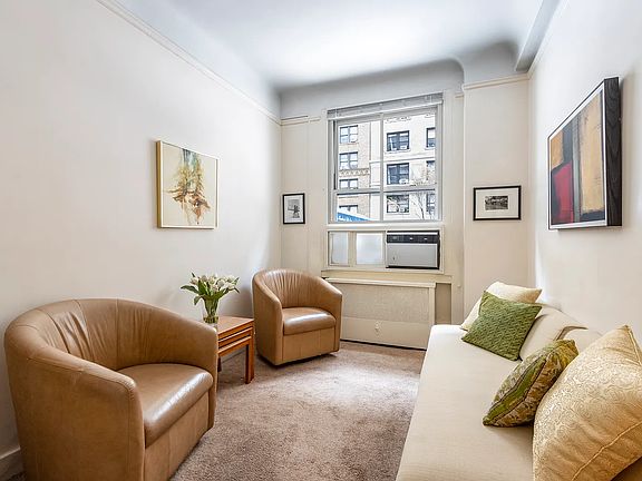 2nd image of 151 W 86th St APT 1CE