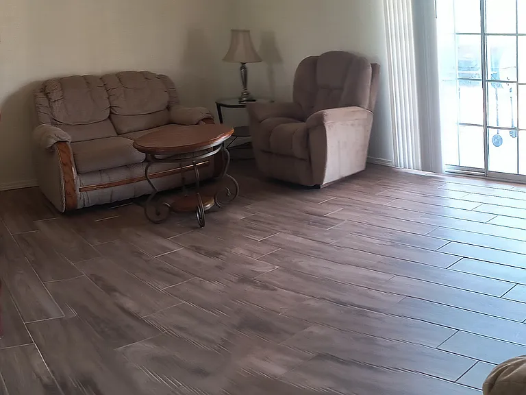 913 Grape St — Photo 6