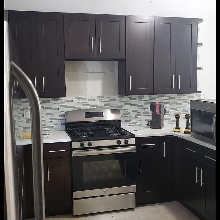 1st image of 68 Palisade Ave