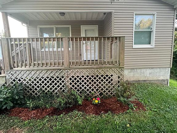 2nd image of 309 Douglas Ct