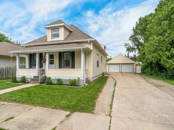 109 S Winnebago St, De Pere, WI 54115