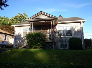 5015 Woodlawn Ave N, Seattle, WA 98103