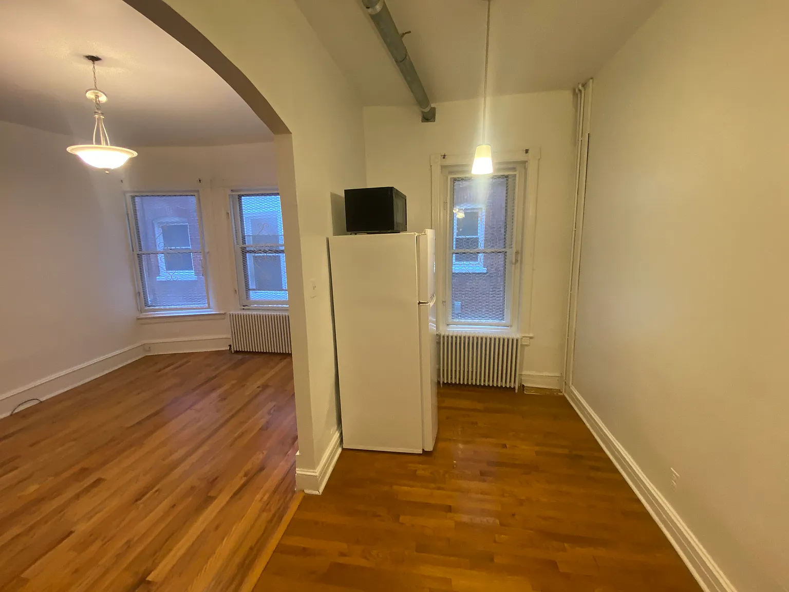 1 bed, $1,050 — Photo 3