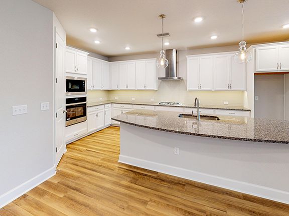 3rd image of 93 Windley Dr