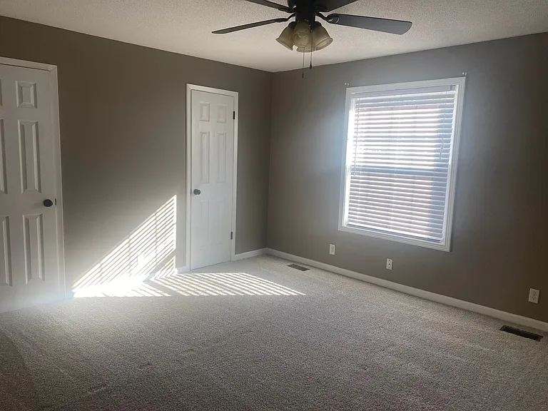197 Cox Ln #1 — Photo 4