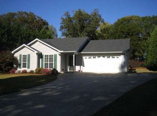 5006 Holly Hock Dr, Flowery Branch, GA 30542