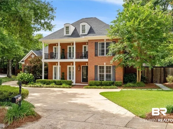 4704 Winchester Ct, Mobile, AL 36608