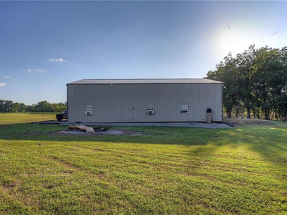 4th image of 11445 SW 90th St