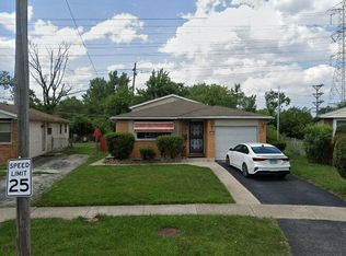 3616 Maxey Ct, Robbins, IL 60472