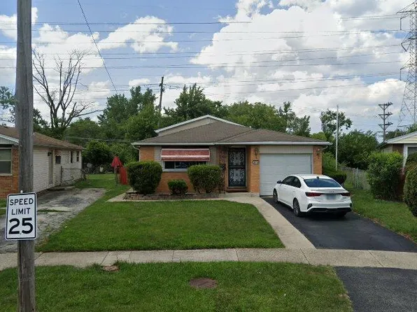 3616 Maxey Ct, Robbins, IL 60472