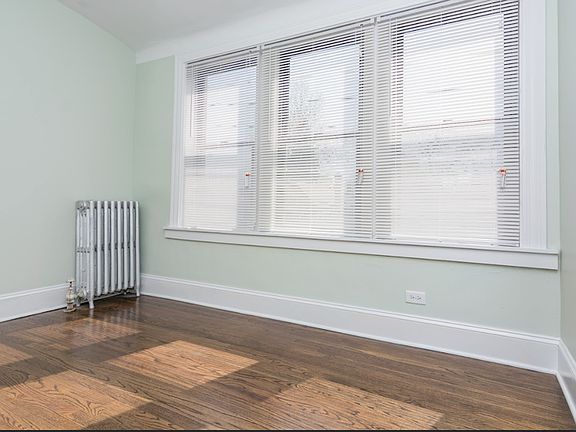 5th image of 7645 S East End Ave APT 3W
