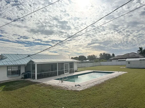 4501 29th Ave SW, Naples, FL 34116