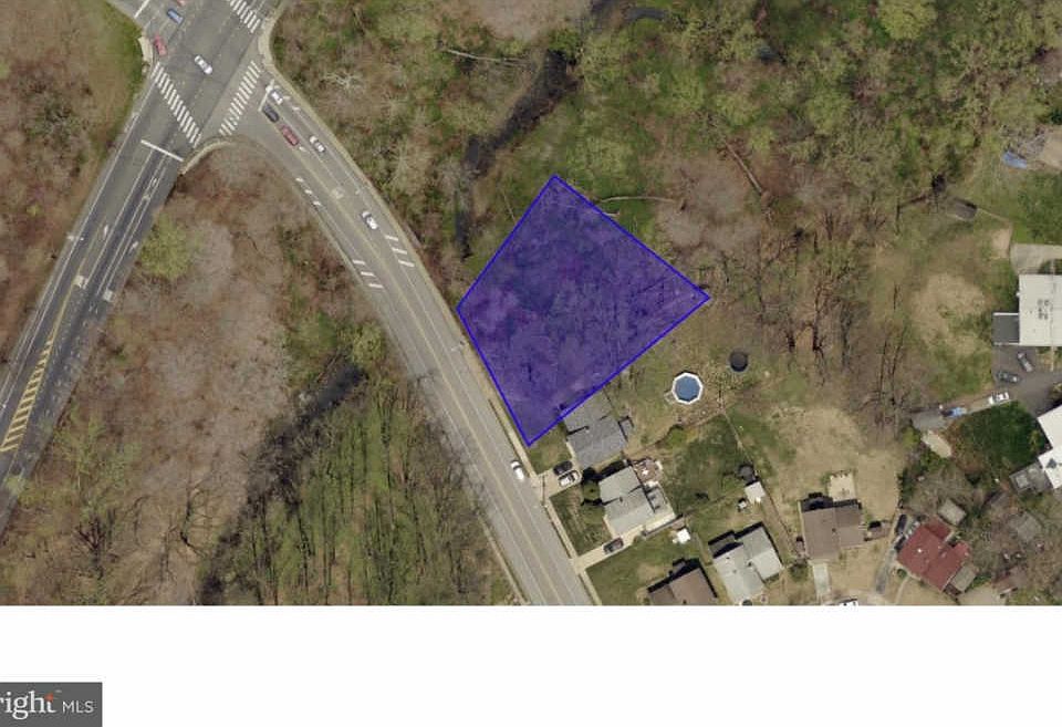 1st image of 1001 Bloomfield Ave