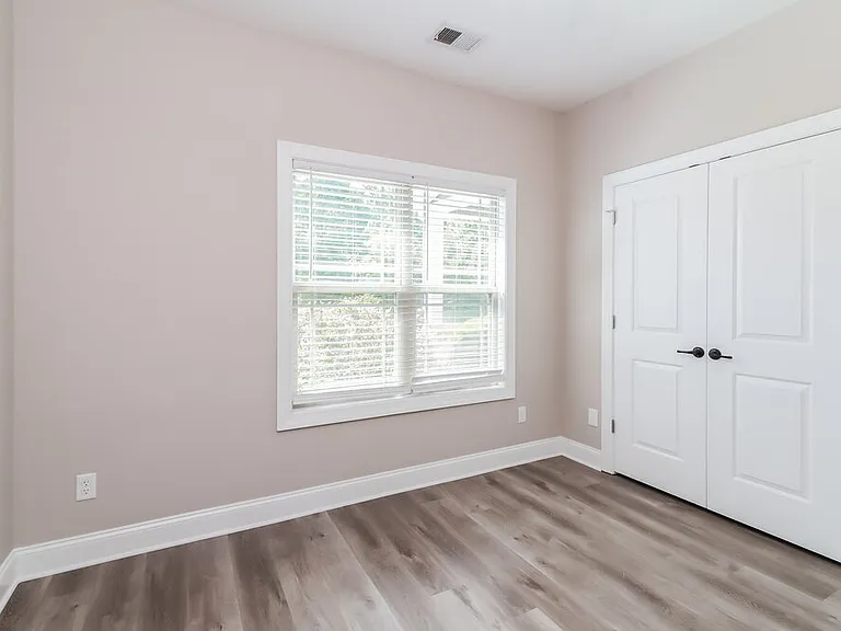 480 Saddle Chase Dr — Photo 14