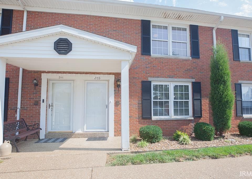 1st image of 203 Olde Newburgh Dr