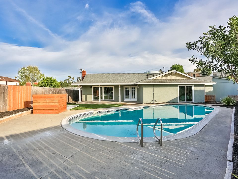 1st image of 804 Halecrest Dr