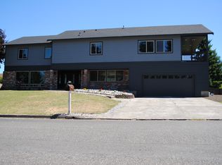 1315 Coral Dr, Fircrest, WA 98466