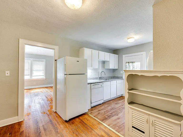 2835 NW 22nd St #2835 — Photo 15