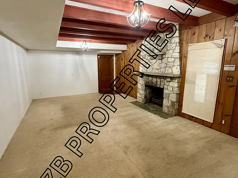 3101 N 49th Ave — Photo 16