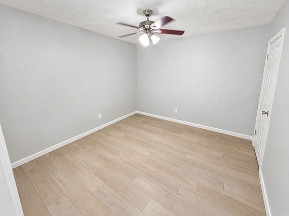 5th image of 2018 Merrill Ave