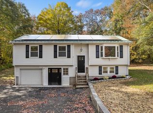 135 Old Colchester Rd, Salem, CT 06420