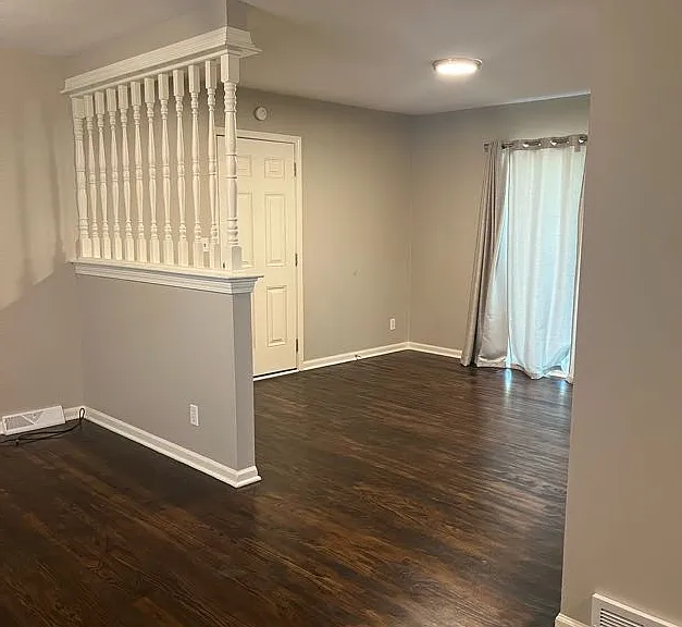 1103 S Highland Dr — Photo 7