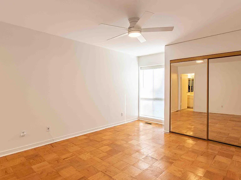 29 Stonehenge Cir #2 — Photo 21