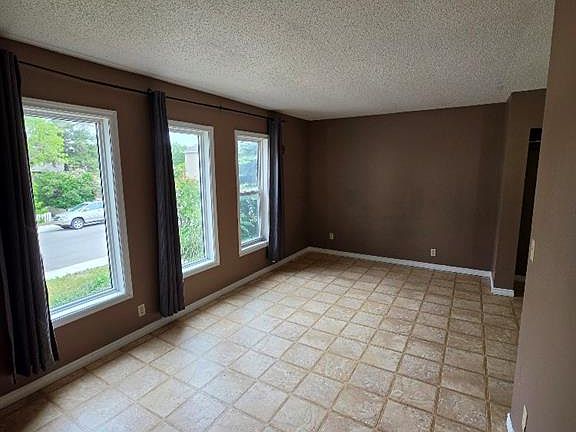 3rd image of 515 St John STREET