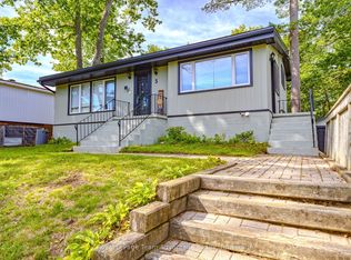 5 Burritt St, Parry Sound, ON P2A1N5