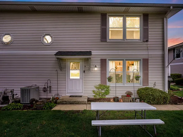 5341 Crescent Ln APT D, Oak Forest, IL 60452