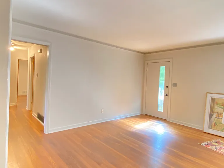113 McKoy St — Photo 8