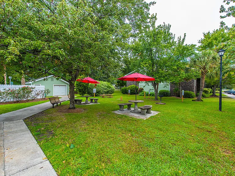 James Towne Village — Photo 8