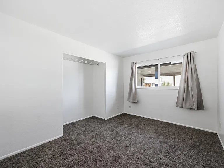 124 E Minton Dr — Photo 12