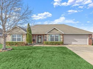 1623 Charles St, Pea Ridge, AR 72751