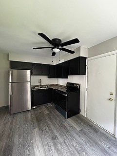 3rd image of 6368 Ambleside Dr #D