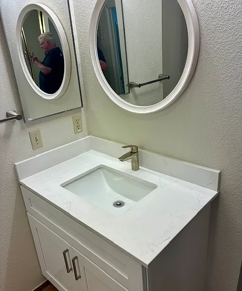 1422 S Villa Way — Photo 5