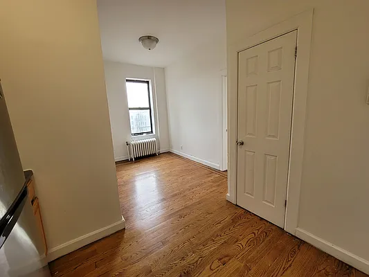 Rented by R New York | media 16