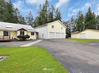 12104 231st Ave E, Bonney Lake, WA 98391