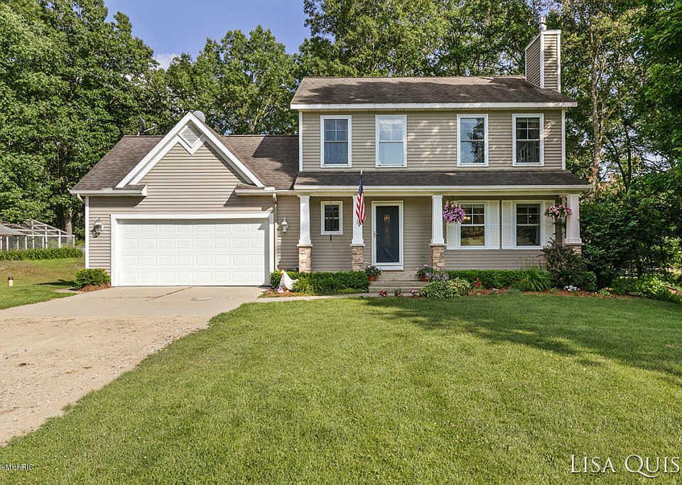 1st image of 5490 Sunfish Lake Ave NE