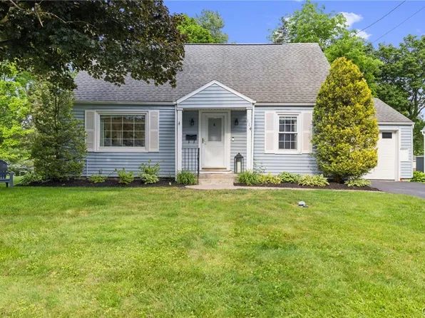 114 Cleveland Blvd, Fayetteville, NY 13066